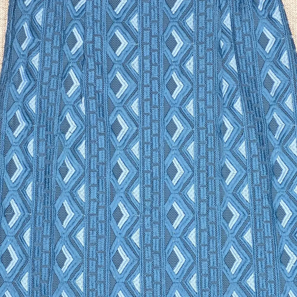 ANTHROPOLOGIE SIENNA EMBROIDERED PENCIL MIDI SKIRT – WOMEN’S US 8 – TEAL – LINED